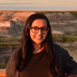 Meet your Posher, Faye